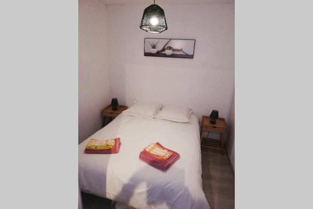 Ferienwohnung Joli T2 + Coin Montagne + Garage Briançon Exterior foto